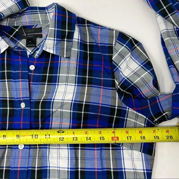 J. Crew Blue Button Down Shirt 8 - Picture 4 of 7